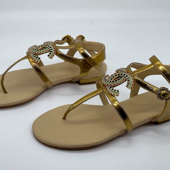 CHANEL 19A Leather CC Logo Thong T Strap Flat Gladiator Sandals Shoes - Picture 8 of 13